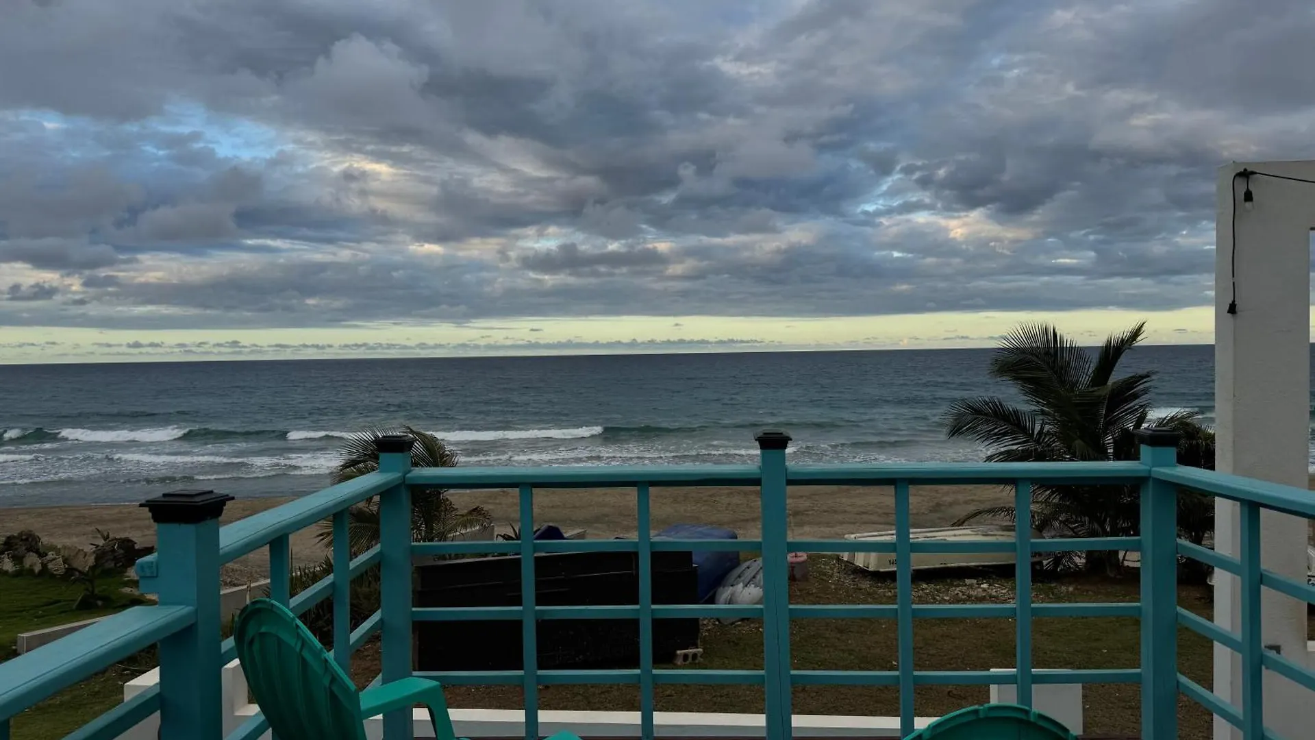 Vss Beach House - A Beachfront Paradise In Arecibo 0*,  Porto Rico
